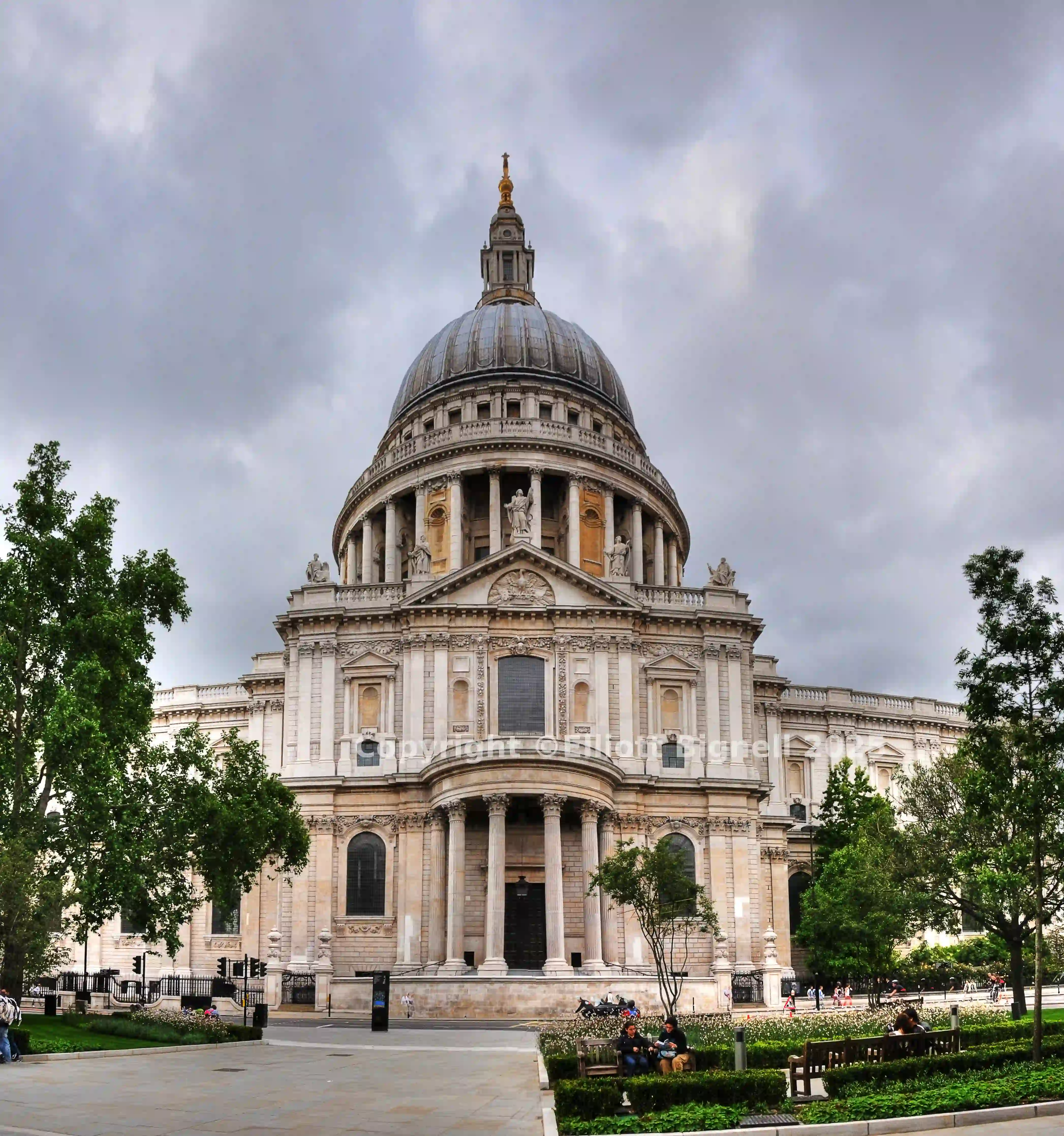 Saint Pauls 3.jpg